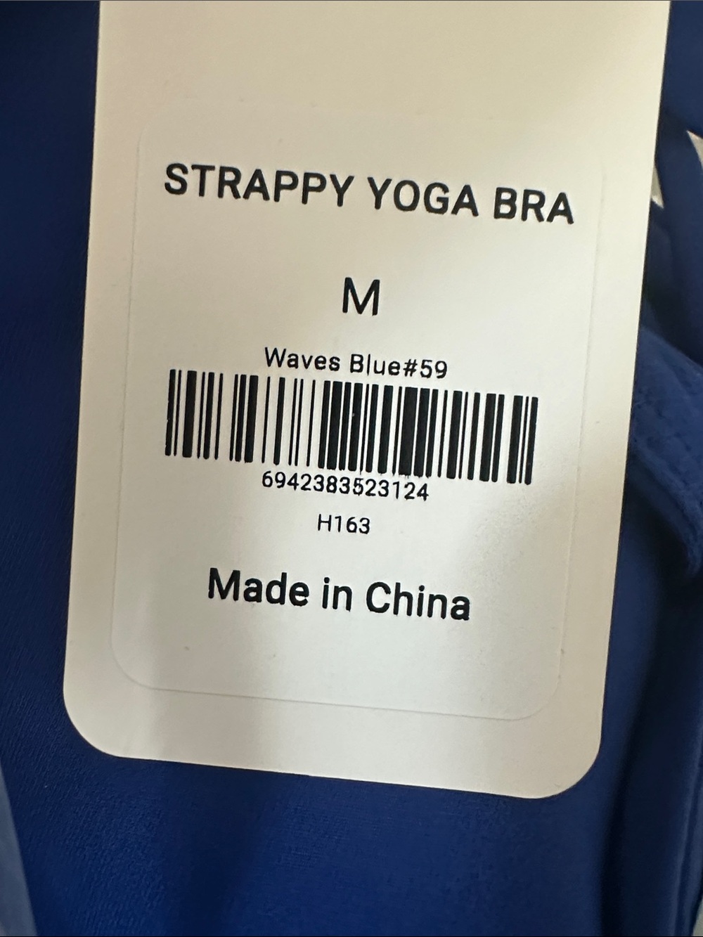 Nakedfeel Low Cut Strappy Bra (8 Straps) - Picture 5 of 5